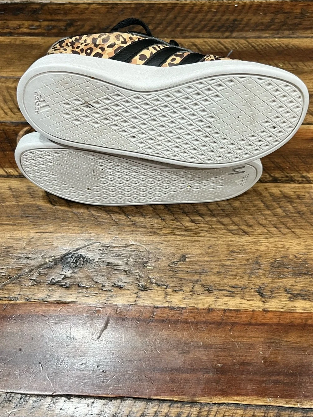 Adidas Breaknet 2.0 Kids Tennis Shoes – Size 1 – White – Unisex